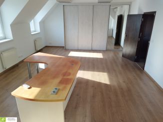 Priestory vhodné i pre kanceláriu - klimatizované - 116 m2